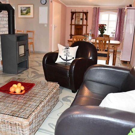 Schoene Ferienwohnungen In Sassnit Sassnitz Phòng bức ảnh