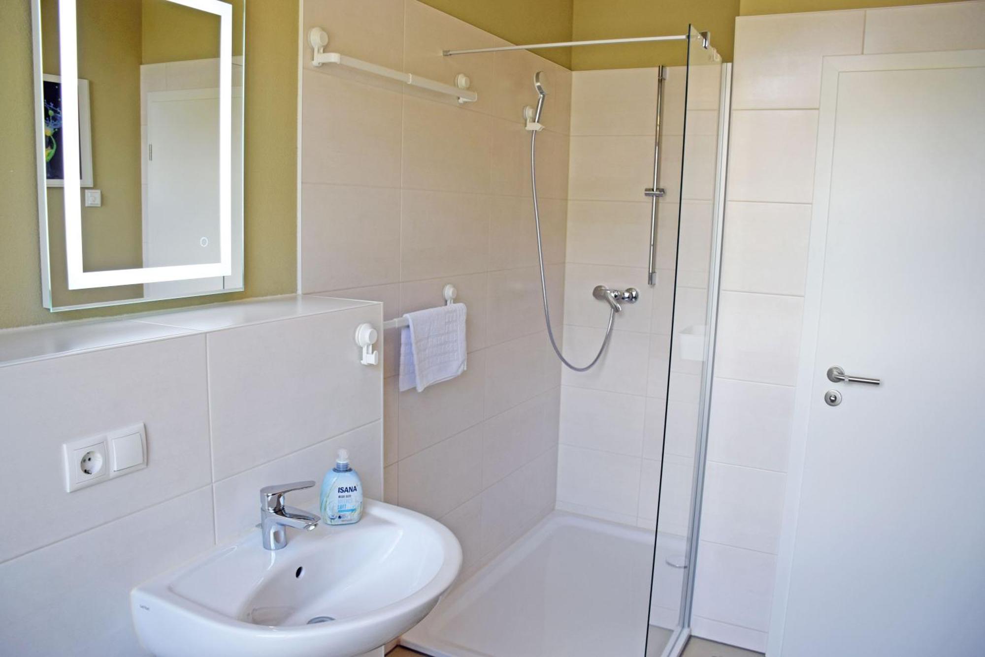Schoene Ferienwohnungen In Sassnit Sassnitz Ngoại thất bức ảnh